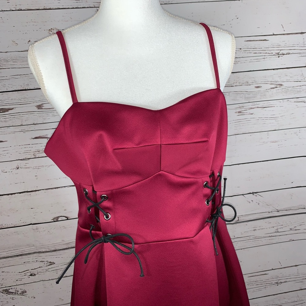 NWT Topshop corset dress red with black ties - Picture 4 of 6